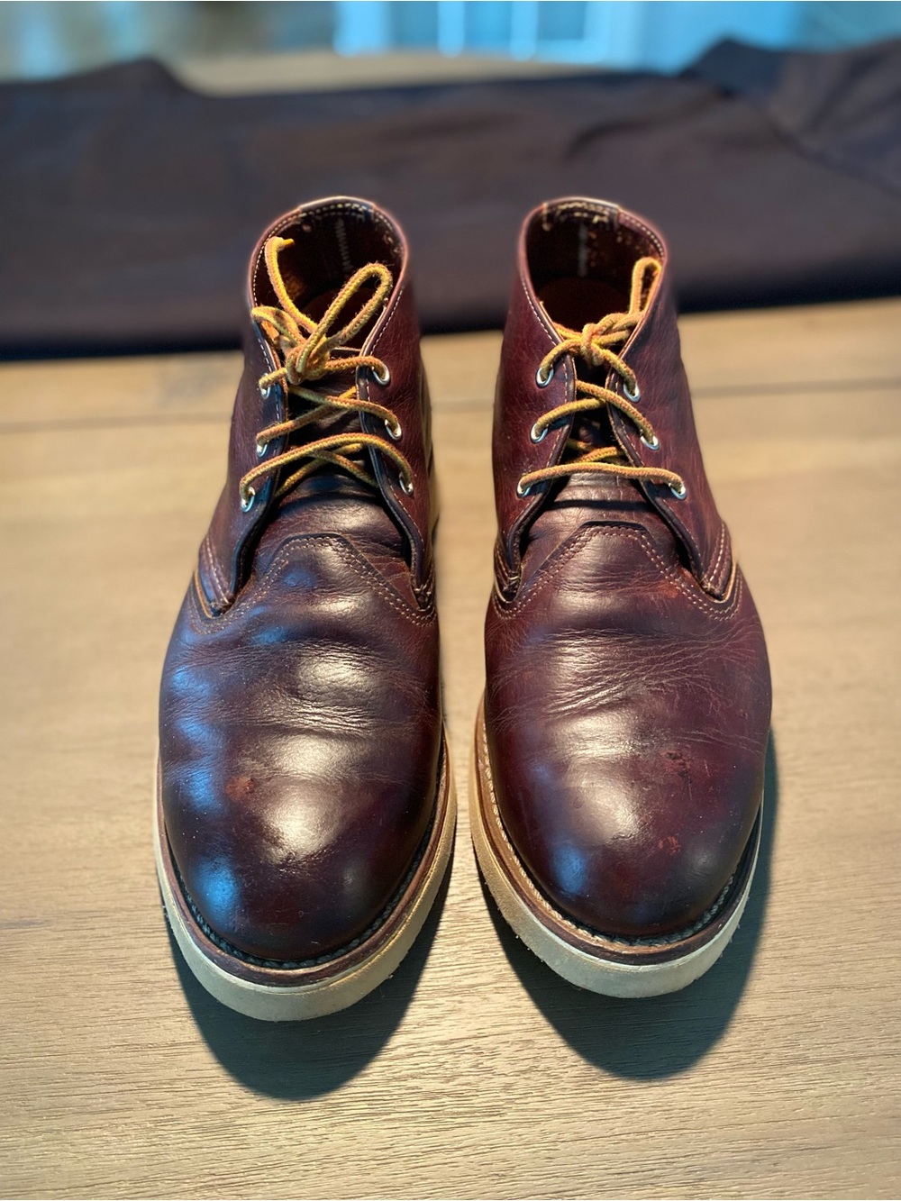 Red Wing Shoes Men's Chukka Boots in Burgundy with Tan Laces